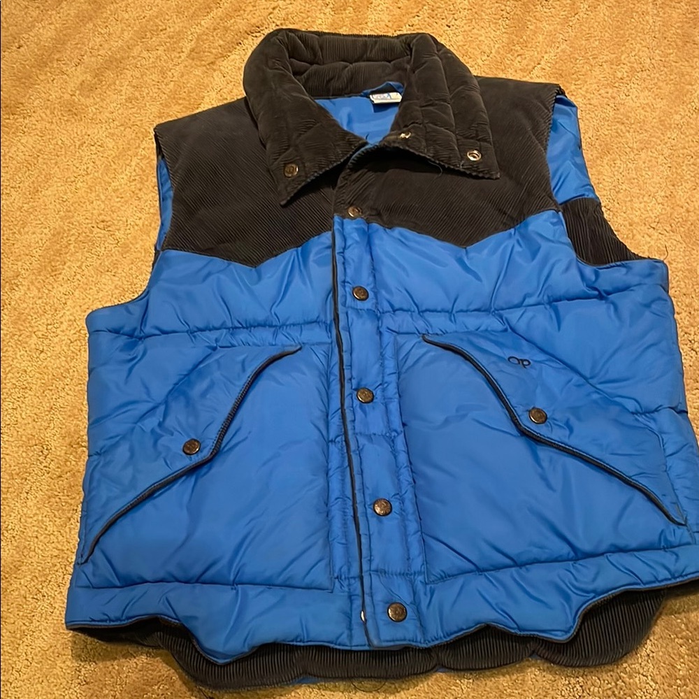 Vintage OP Blue and Black Reversible Quilted Vest for Outdoor Activities